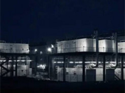 SpaceX хоче перенести центри ШІ в космос, а Китай будує їх у пустелі